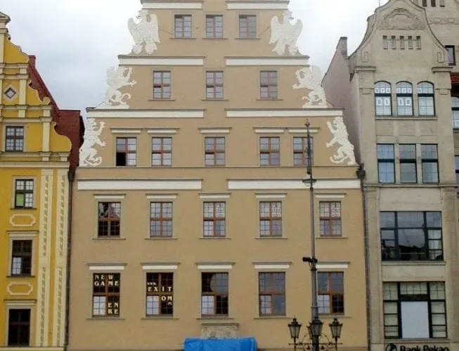 Wrocławskie kamienice – Kamienica Pod Gryfami