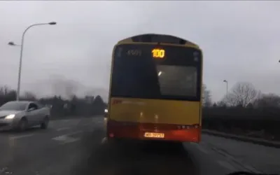 autobus mpk wrocław smrodzi i robi smog