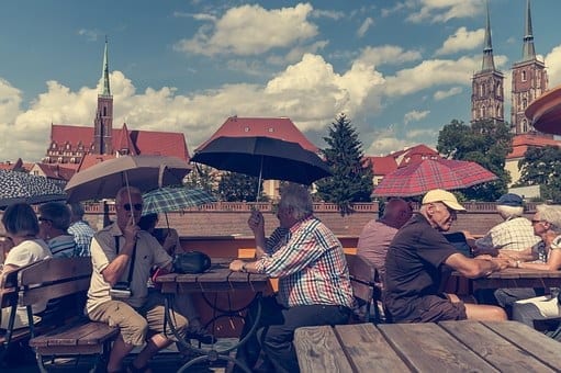 Jakie atrakcje oferuje Wrocław emerytom?