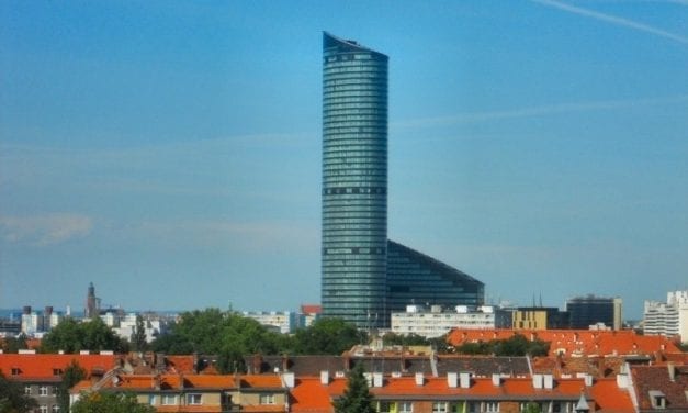 Chcesz podziwiać wieżowce? Odwiedź wrocławskie Sky Tower