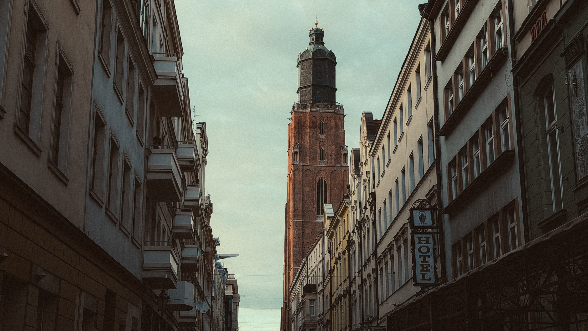 Mostek Pokutnic Wrocław – legenda i taras widokowy