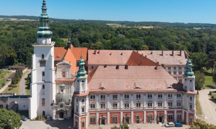 Henryków – klasztor cysterski i dom Księgi henrykowskiej