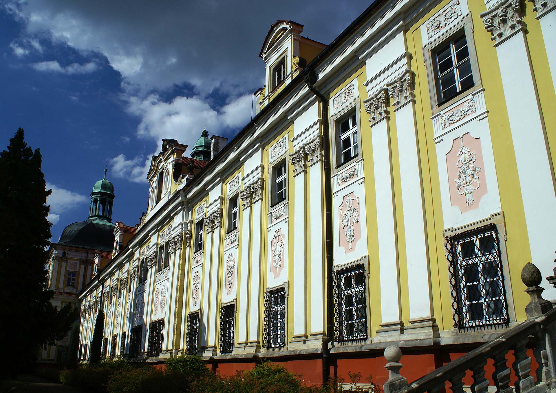Trzebnica – bazylika św. Jadwigi i inne atrakcje